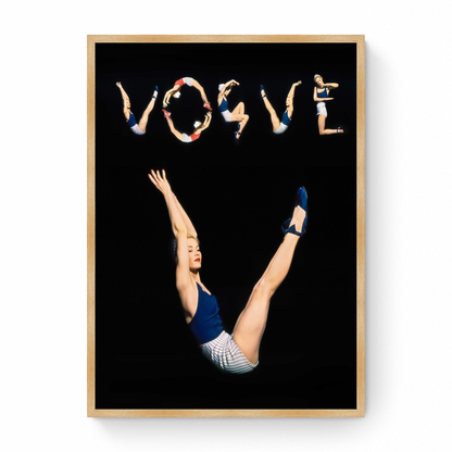 Model Lisa Fonssagrives on a Cover Vogue